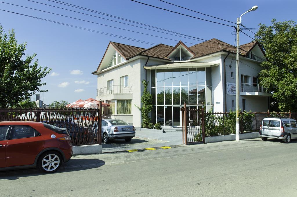 Villa Grande Iasi Esterno foto